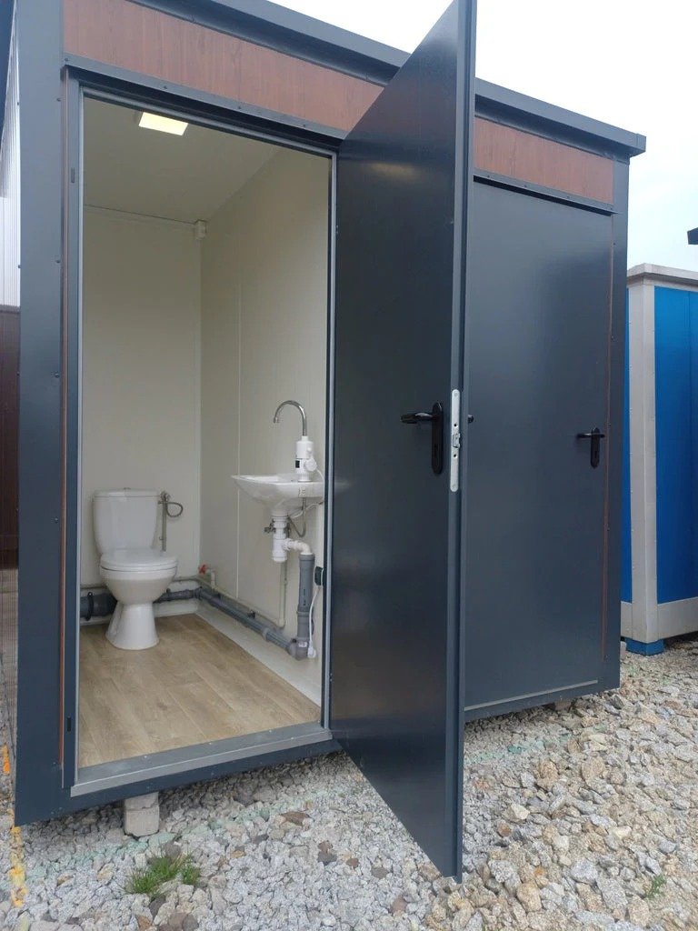 Contenedor Sanitario Doble de 2 Cabinas: WC y Ducha en un Diseño Robusto - Imagen 3
